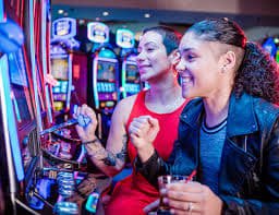 Antarmuka pilihan angka Permainan 4D di indobet slot dengan tombol taruhan yang mudah diakses